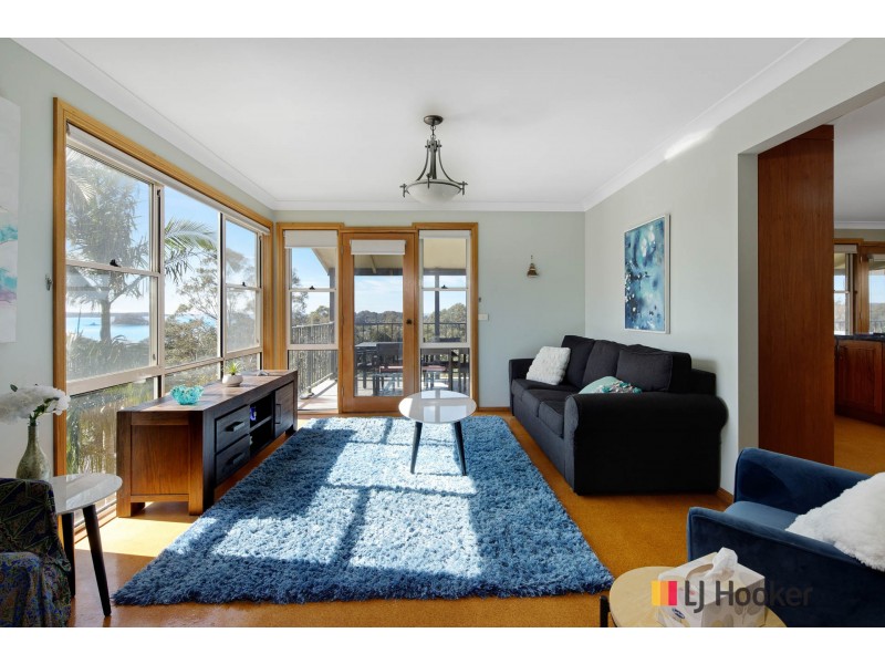 17 Derribong Avenue, Catalina NSW 2536