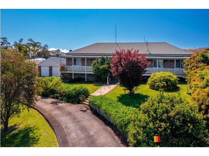 81 Eric Fenning Drive, Surf Beach NSW 2536