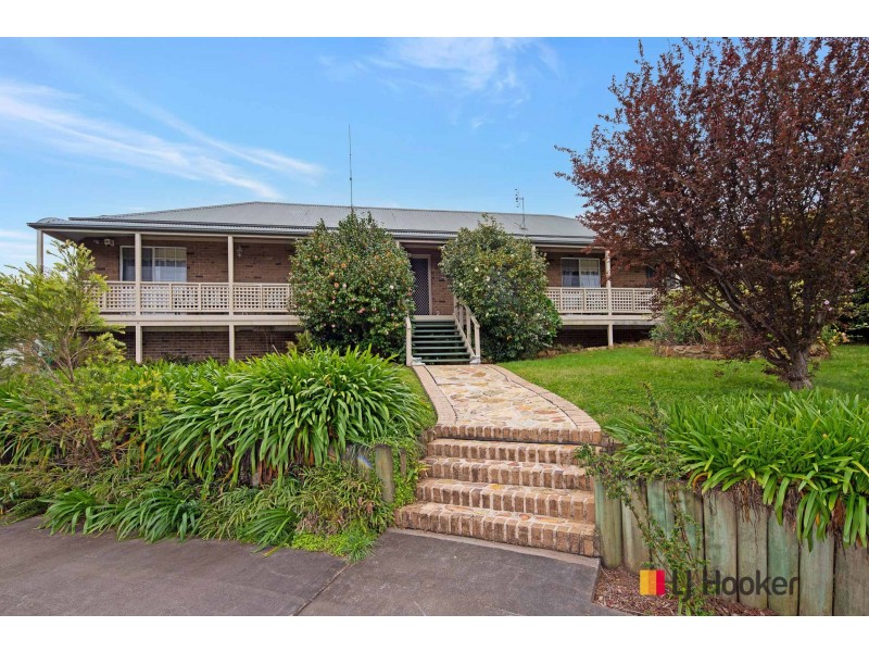 81 Eric Fenning Drive, Surf Beach NSW 2536
