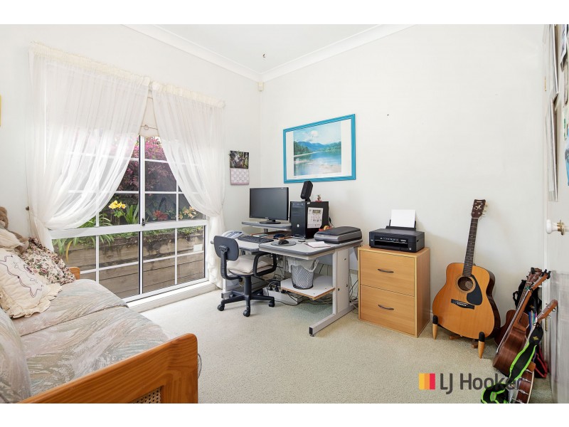 81 Eric Fenning Drive, Surf Beach NSW 2536