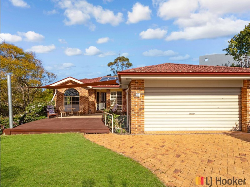 24 Henry Place, Long Beach NSW 2536