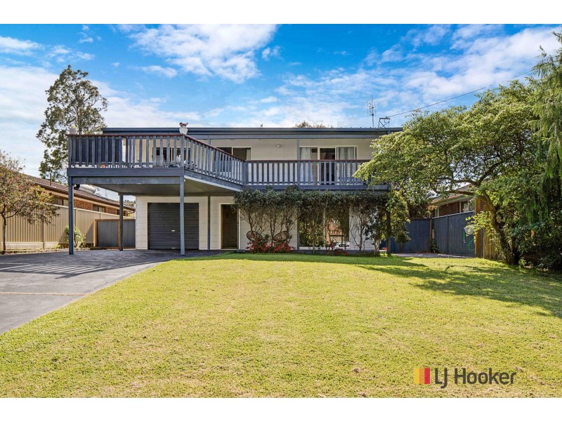 14 Flinders Way, Surf Beach NSW 2536