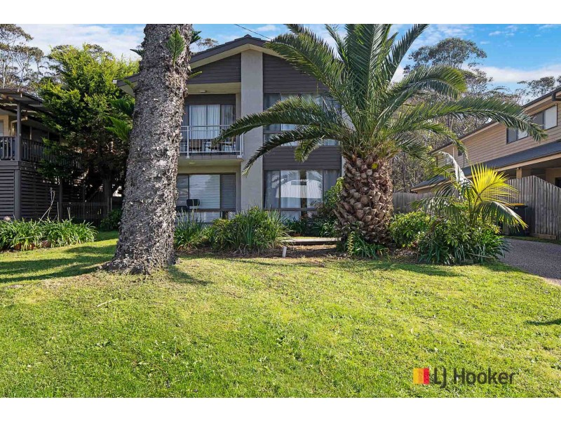 13 Sandy Place, Long Beach NSW 2536