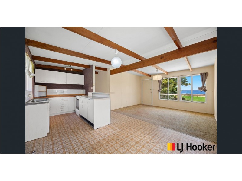 565 George Bass Drive, Malua Bay NSW 2536