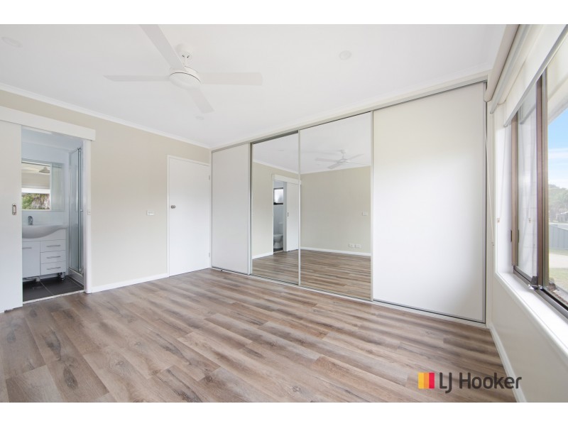 17 Foam Street, Surfside NSW 2536