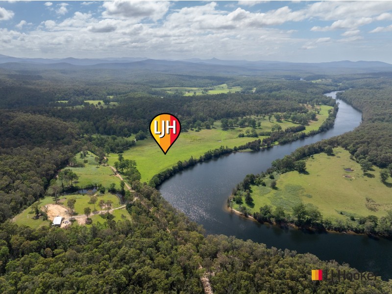 953 The River Road, Currowan NSW 2536