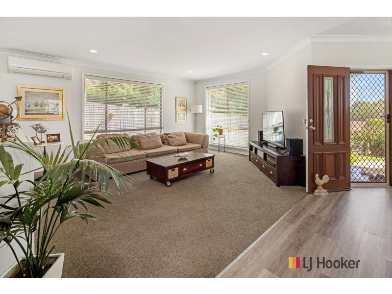 3 Banks Place, Sunshine Bay NSW 2536