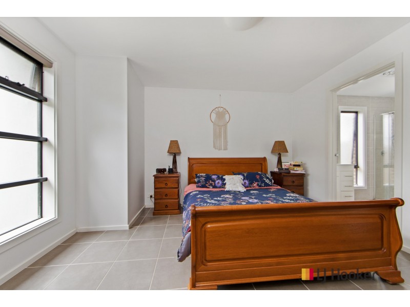 6 Litchfield Crescent, Long Beach NSW 2536