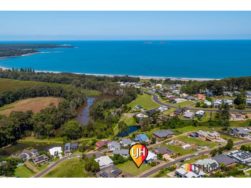 33 Mary Place, Long Beach NSW 2536