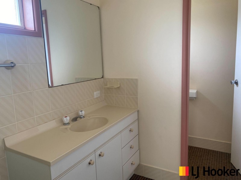 8 Malua Street, Malua Bay NSW 2536