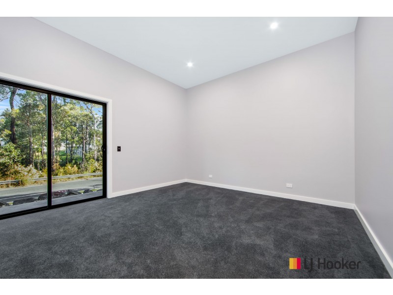 60 Bellbird Drive, Malua Bay NSW 2536