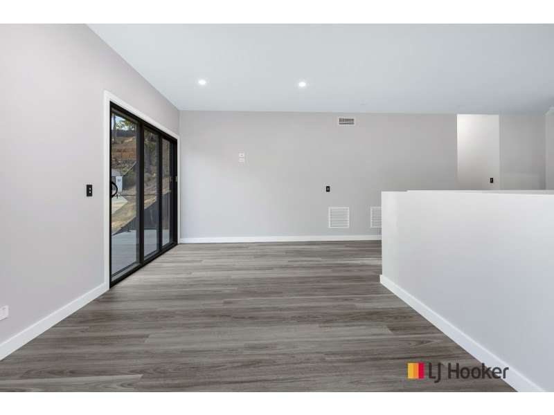 60 Bellbird Drive, Malua Bay NSW 2536
