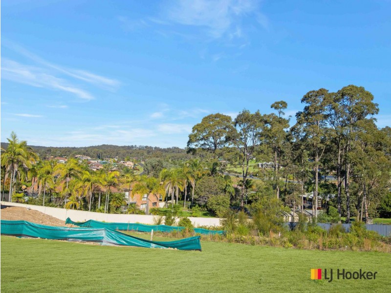90 Freycinet Drive, Sunshine Bay NSW 2536