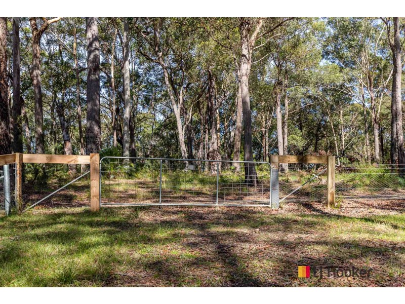 12 Warrabugan Place, Long Beach NSW 2536
