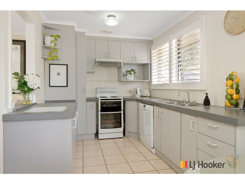 18 Kennedy Crescent, Denhams Beach NSW 2536