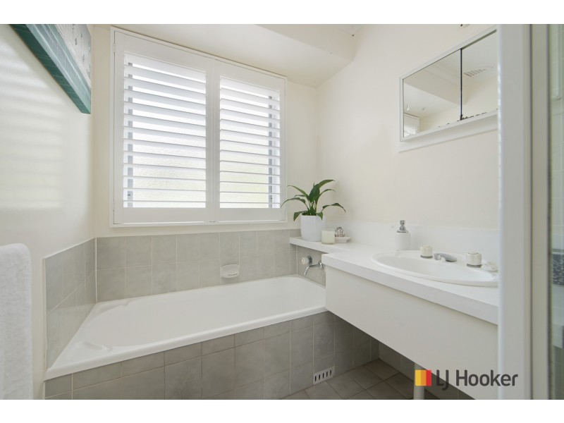 18 Kennedy Crescent, Denhams Beach NSW 2536