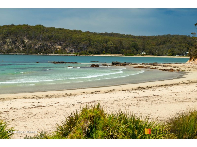18 Kennedy Crescent, Denhams Beach NSW 2536