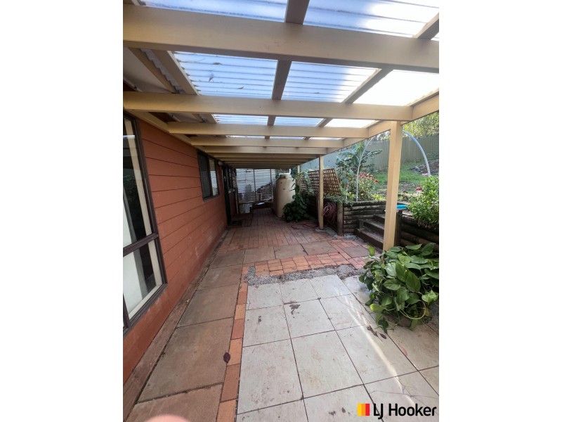 21 Clare Crescent, Batehaven NSW 2536