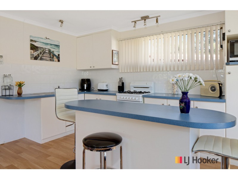 2/476 Tomakin Road, Tomakin NSW 2537