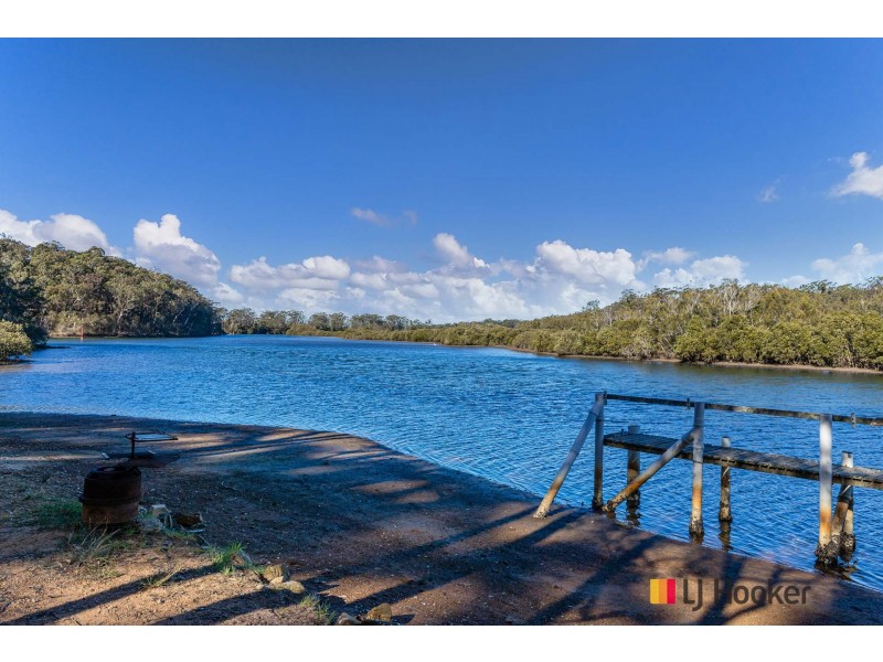 2/476 Tomakin Road, Tomakin NSW 2537