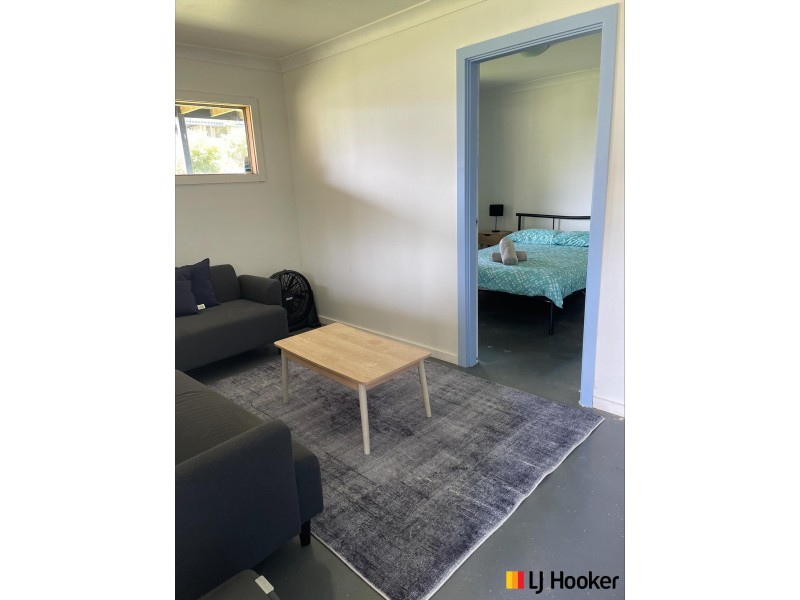 7 Euroka Avenue, Malua Bay NSW 2536