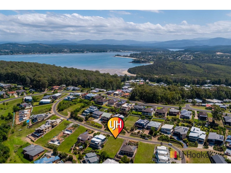 33 Mary Place, Long Beach NSW 2536