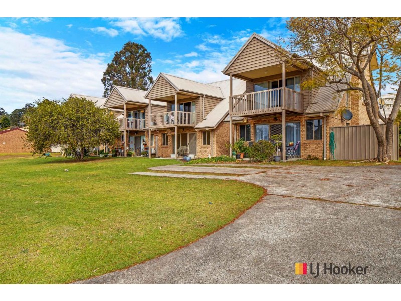 3/15 Eric Fenning Drive, Surf Beach NSW 2536