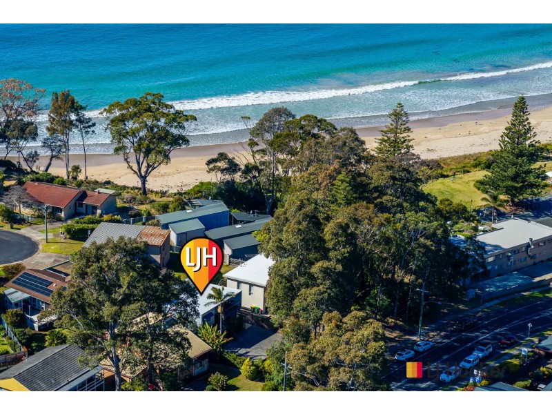 641 Beach Road, Surf Beach NSW 2536