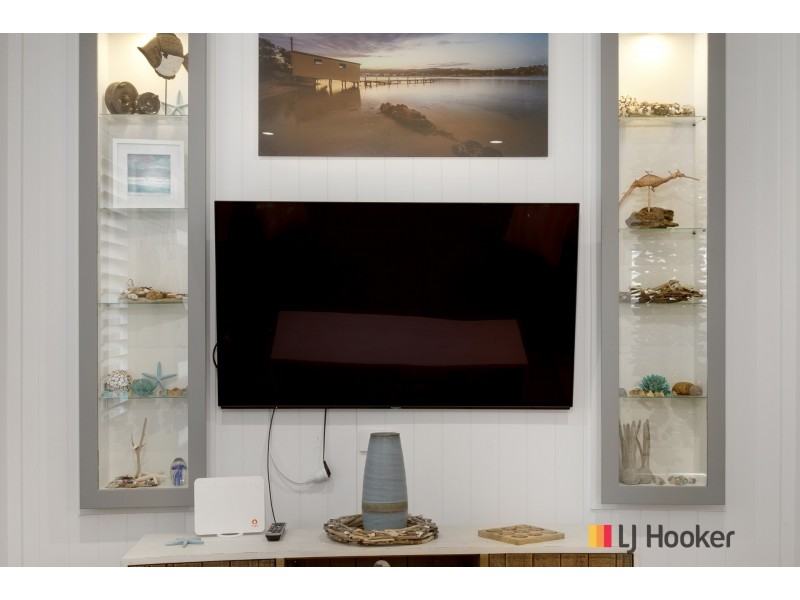 641 Beach Road, Surf Beach NSW 2536