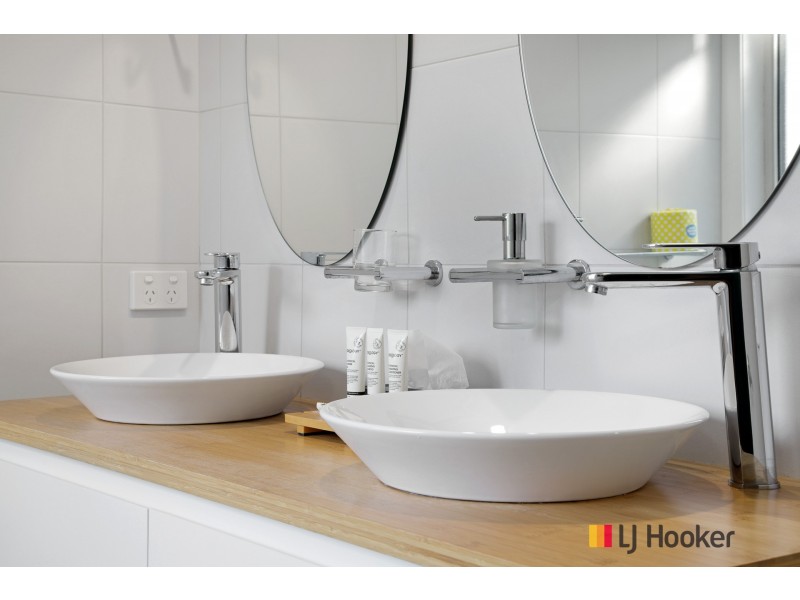 641 Beach Road, Surf Beach NSW 2536