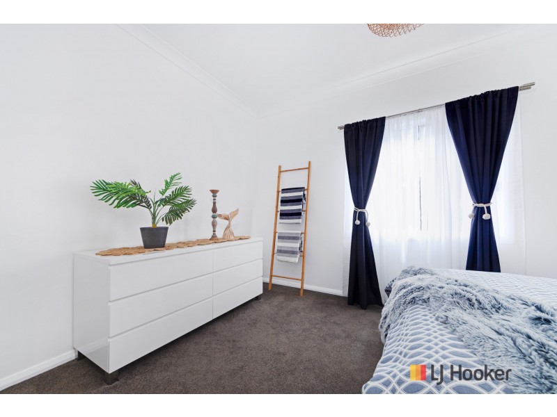 312 Beach Road, Batehaven NSW 2536
