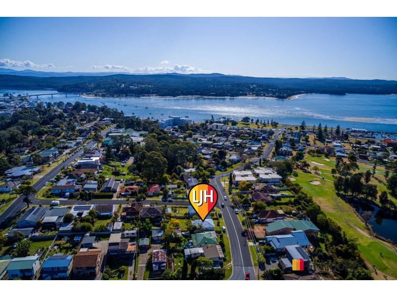 26 Bavarde Avenue, Batemans Bay NSW 2536