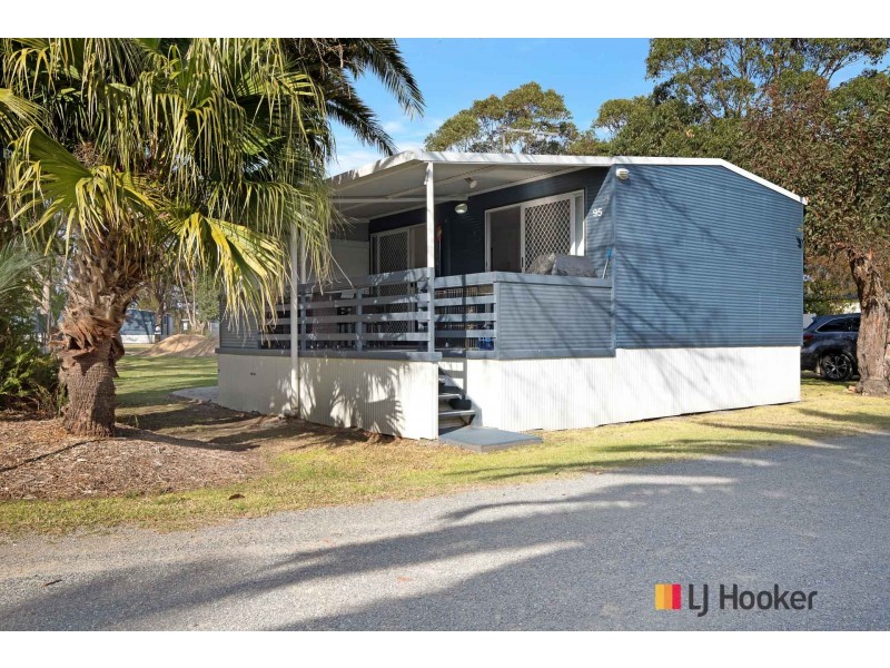 95/55 Sunpatch Parade, Tomakin NSW 2537