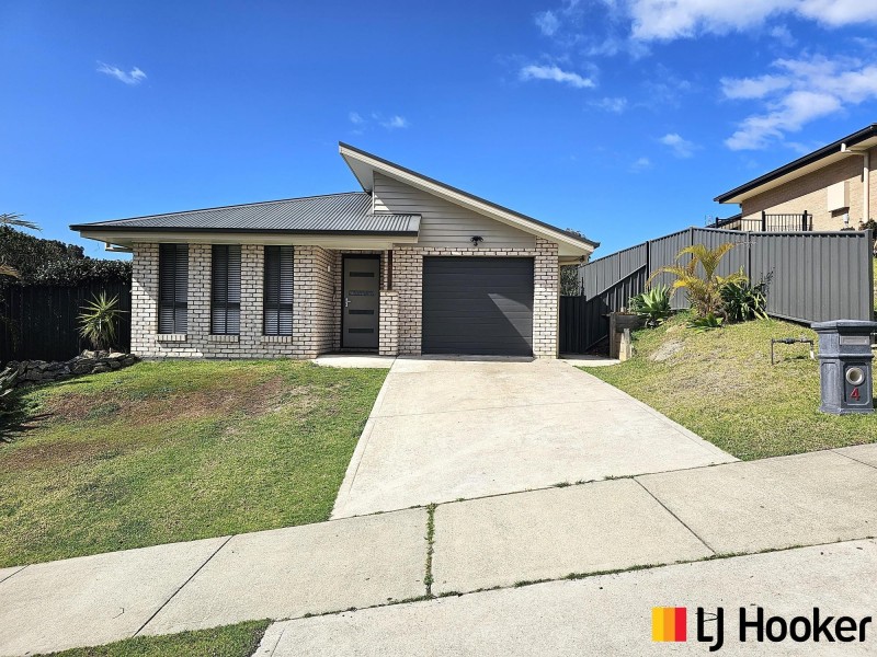 4 Elford Way, Malua Bay NSW 2536