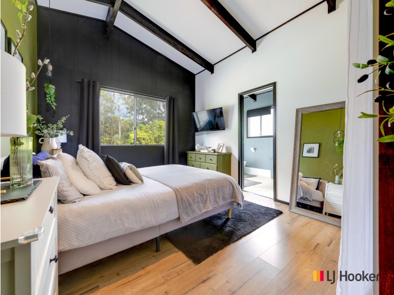 16 Pleasurelea Drive, Sunshine Bay NSW 2536