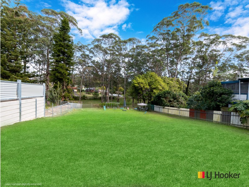 16 Pleasurelea Drive, Sunshine Bay NSW 2536