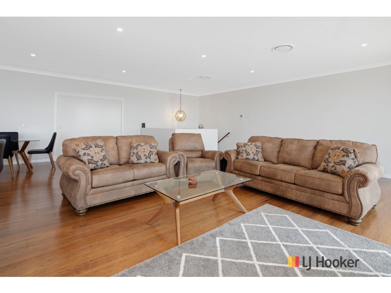 12 Mary Place, Long Beach NSW 2536