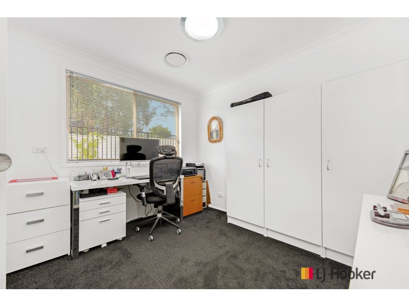 3 Stuart Place, Sunshine Bay NSW 2536