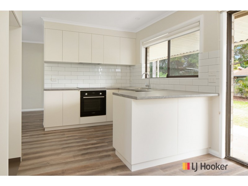 17 Foam Street, Surfside NSW 2536