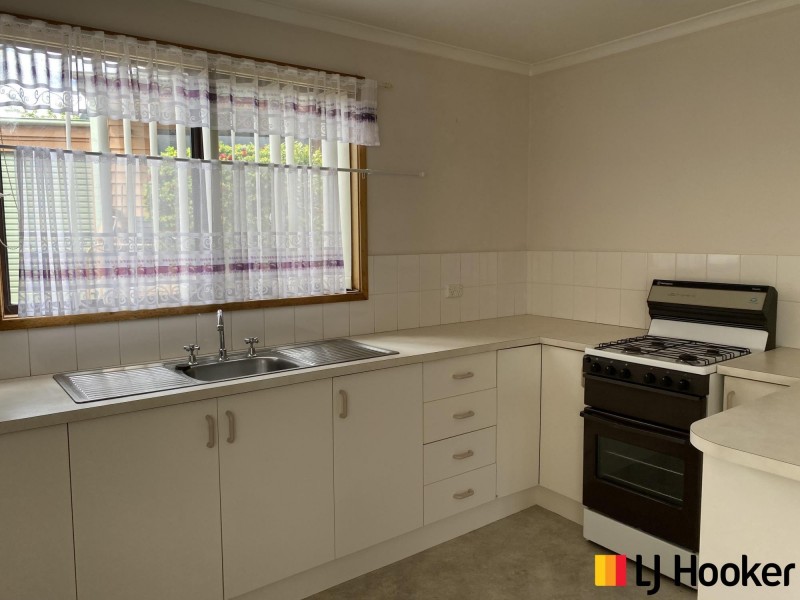 24/12 Old Princes Highway, Batemans Bay NSW 2536
