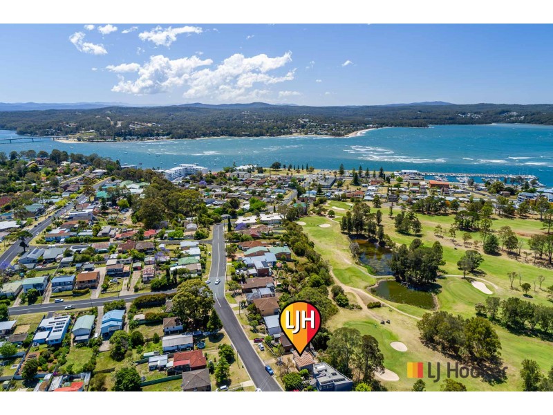 49 Bavarde Avenue, Batemans Bay NSW 2536