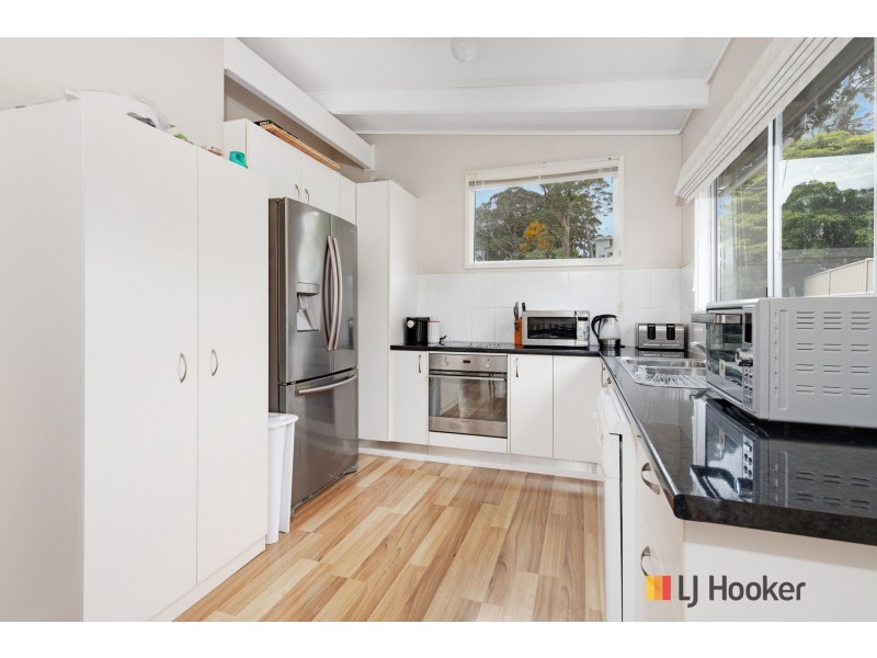 9 Tallawang Avenue, Malua Bay NSW 2536