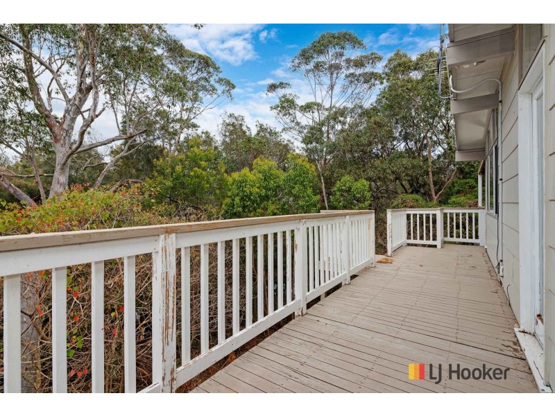 9 Tallawang Avenue, Malua Bay NSW 2536
