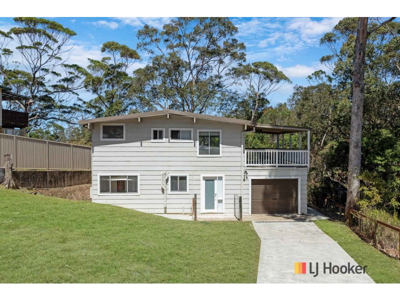 9 Tallawang Avenue, Malua Bay NSW 2536