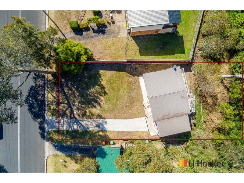 9 Tallawang Avenue, Malua Bay NSW 2536