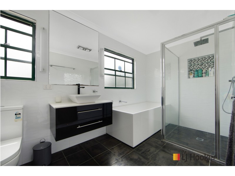 3 Sandpiper Place, Catalina NSW 2536