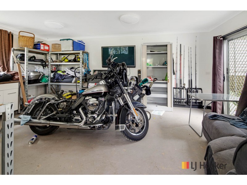 3 Sandpiper Place, Catalina NSW 2536