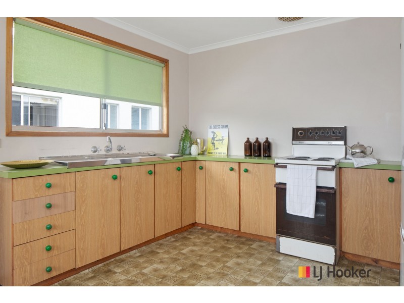 22 Mulgowrie Street, Malua Bay NSW 2536