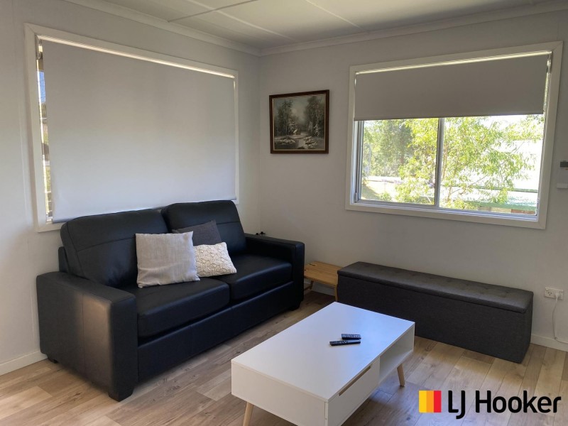 12 Berrima Parade, Surfside NSW 2536