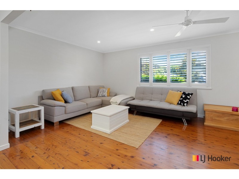 28 Pacific Road, Surf Beach NSW 2536